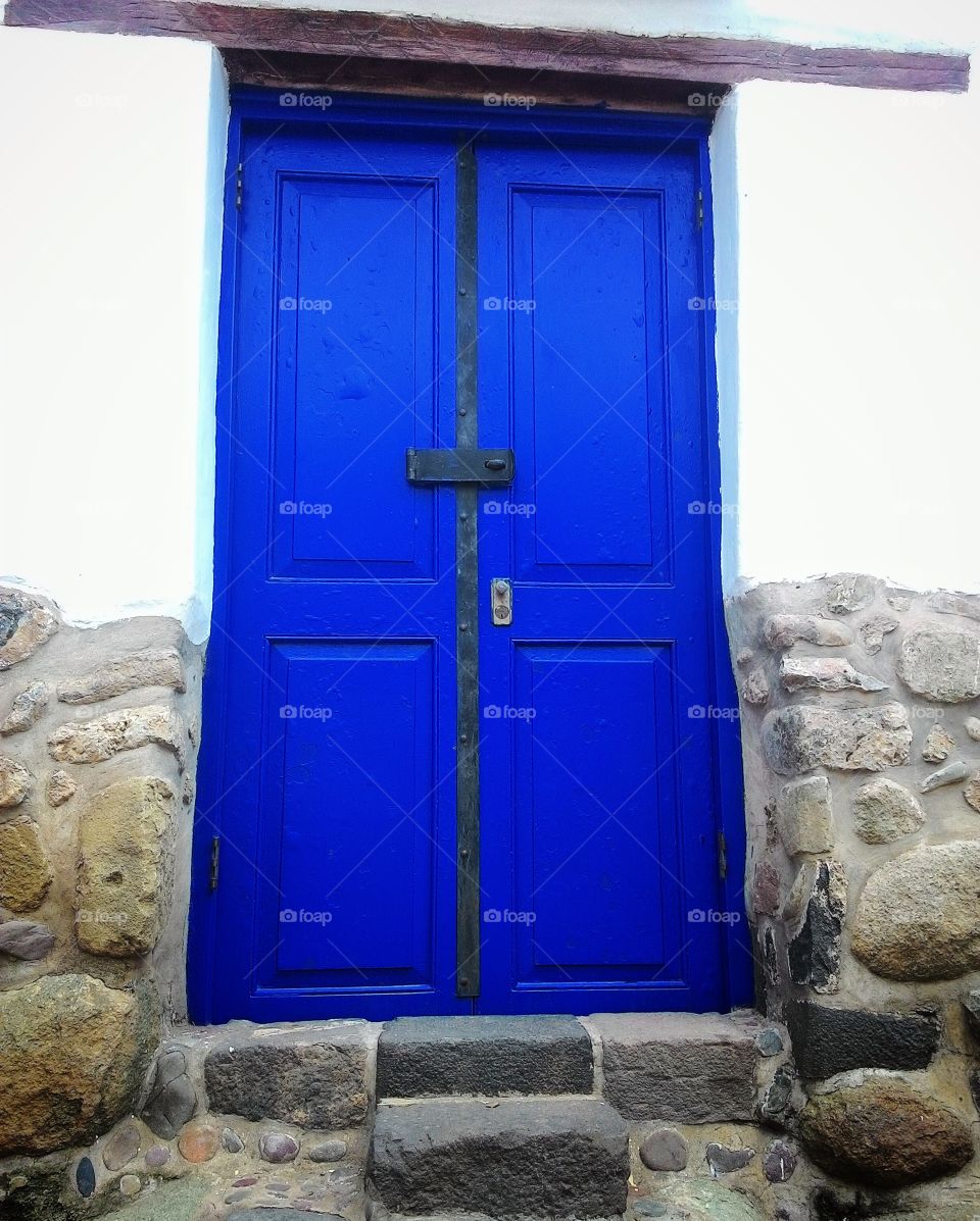 Blue in San Blas, Cusco, Peru