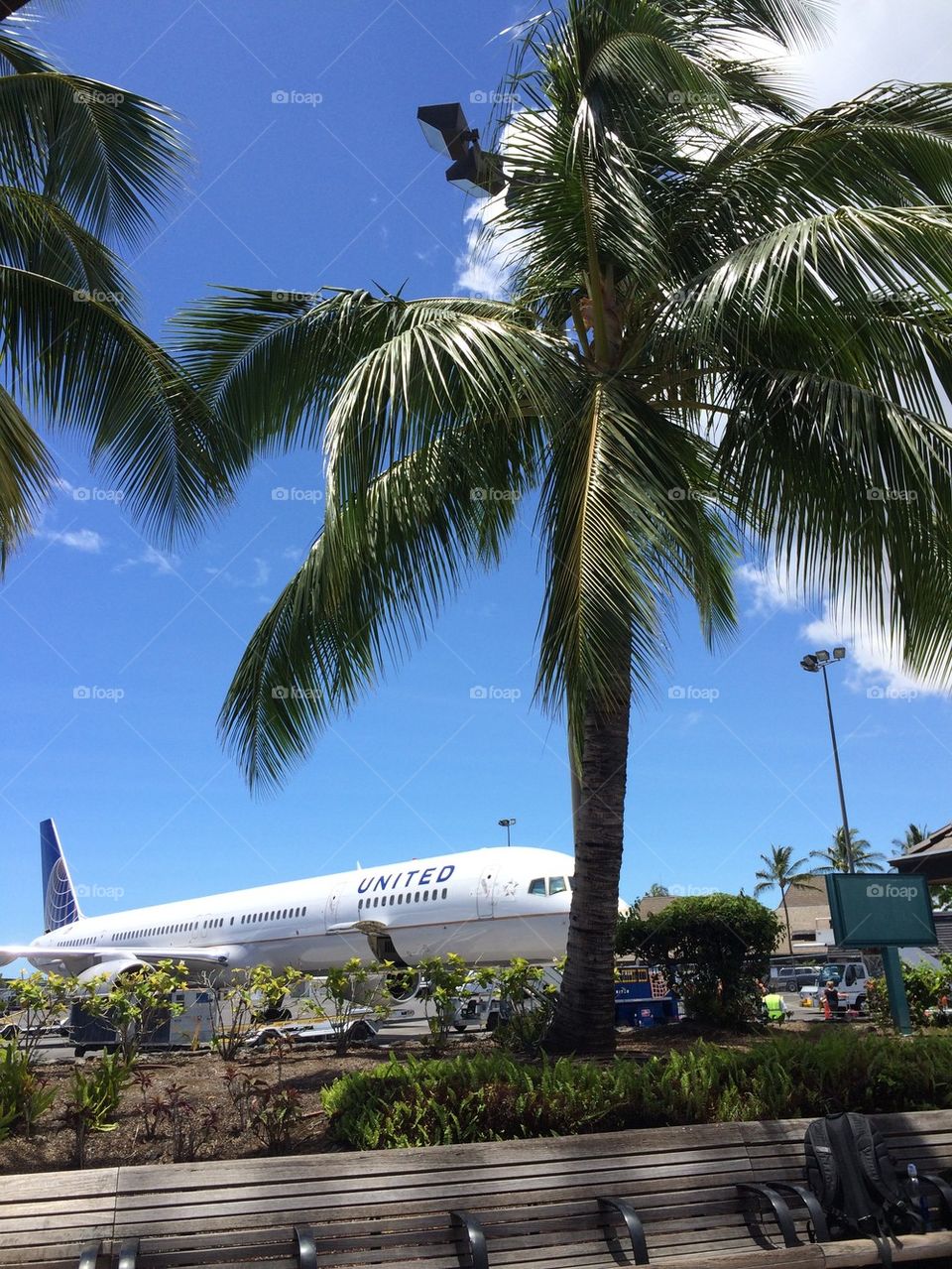 Kona Hawaii airport. United airlines