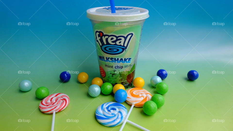 Pairing F'real with candies