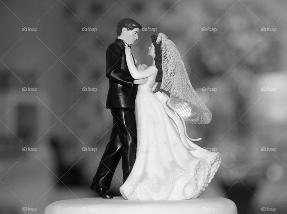 Wedding cake ornament 