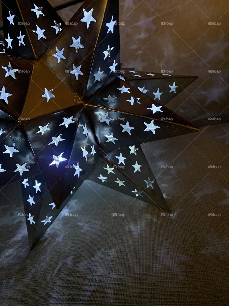 Metal stars on star light