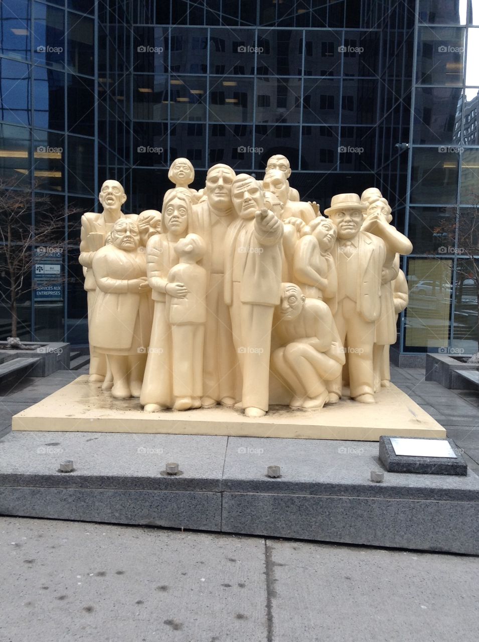 Statue Montreal 