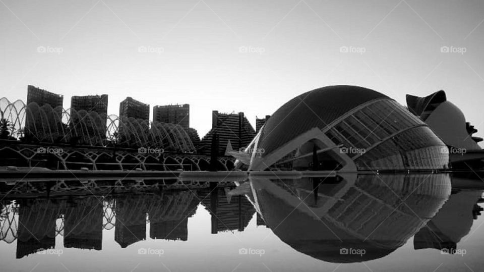 Construction#art#reflect#lake#bridge