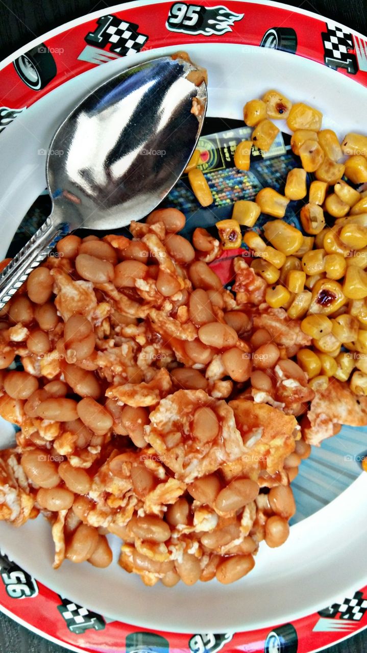 baked beans pan fried with eggs and roasted sweetcorn