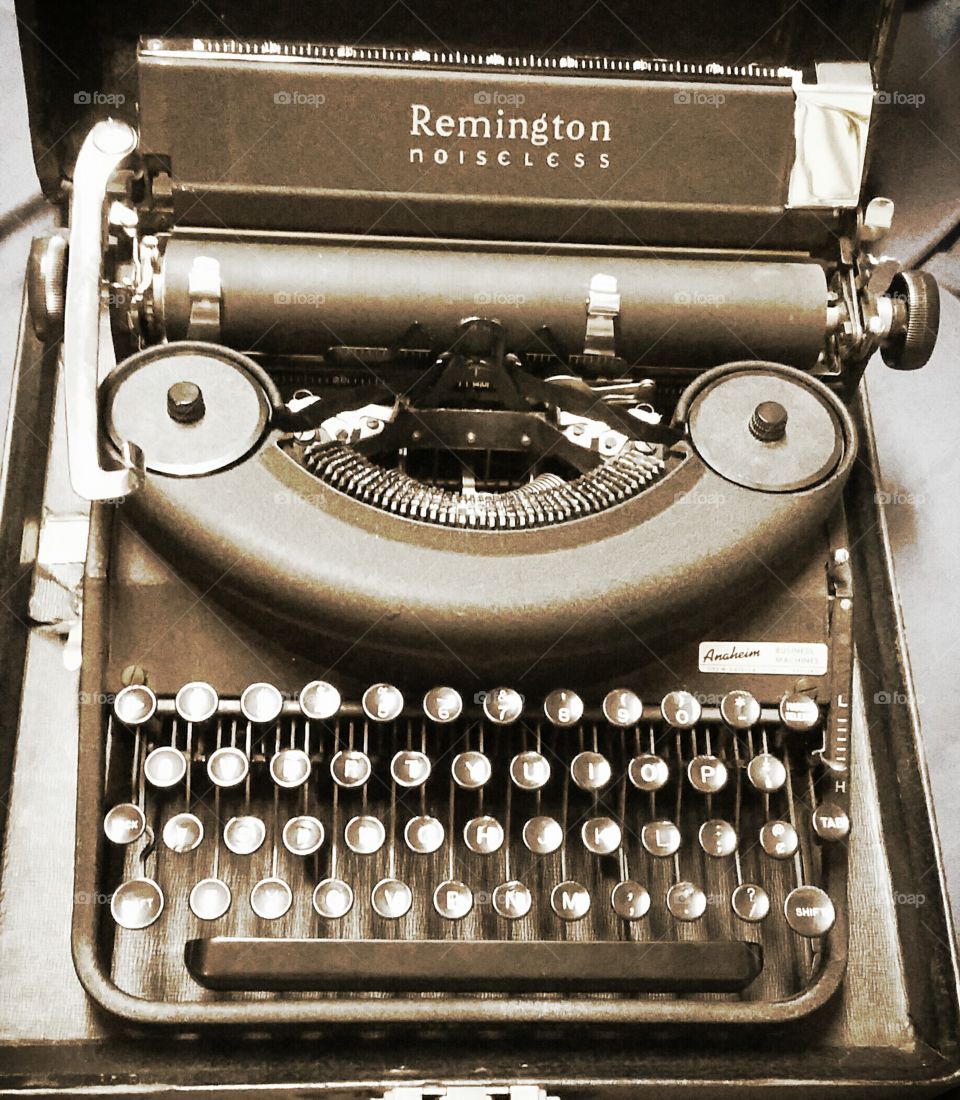 Remington Noiseless Typewriter