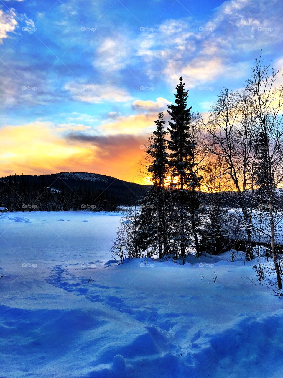 Sunset in the mountain 