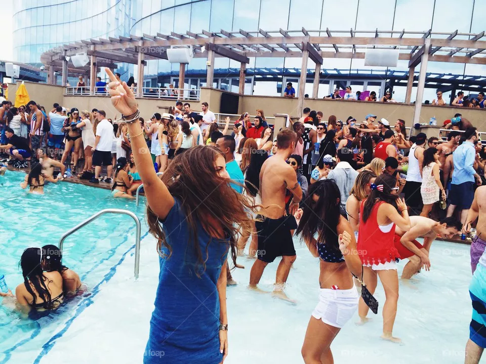 Rave