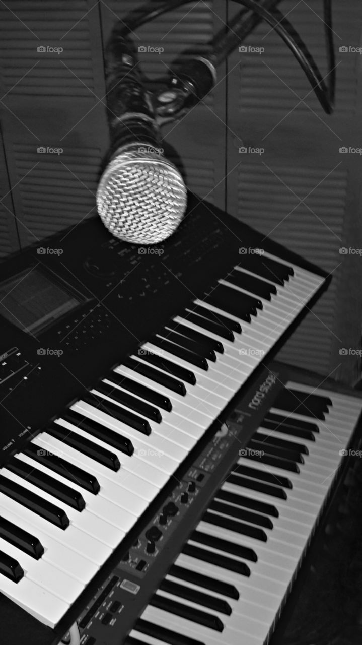 keyboards. keyboards and microphone