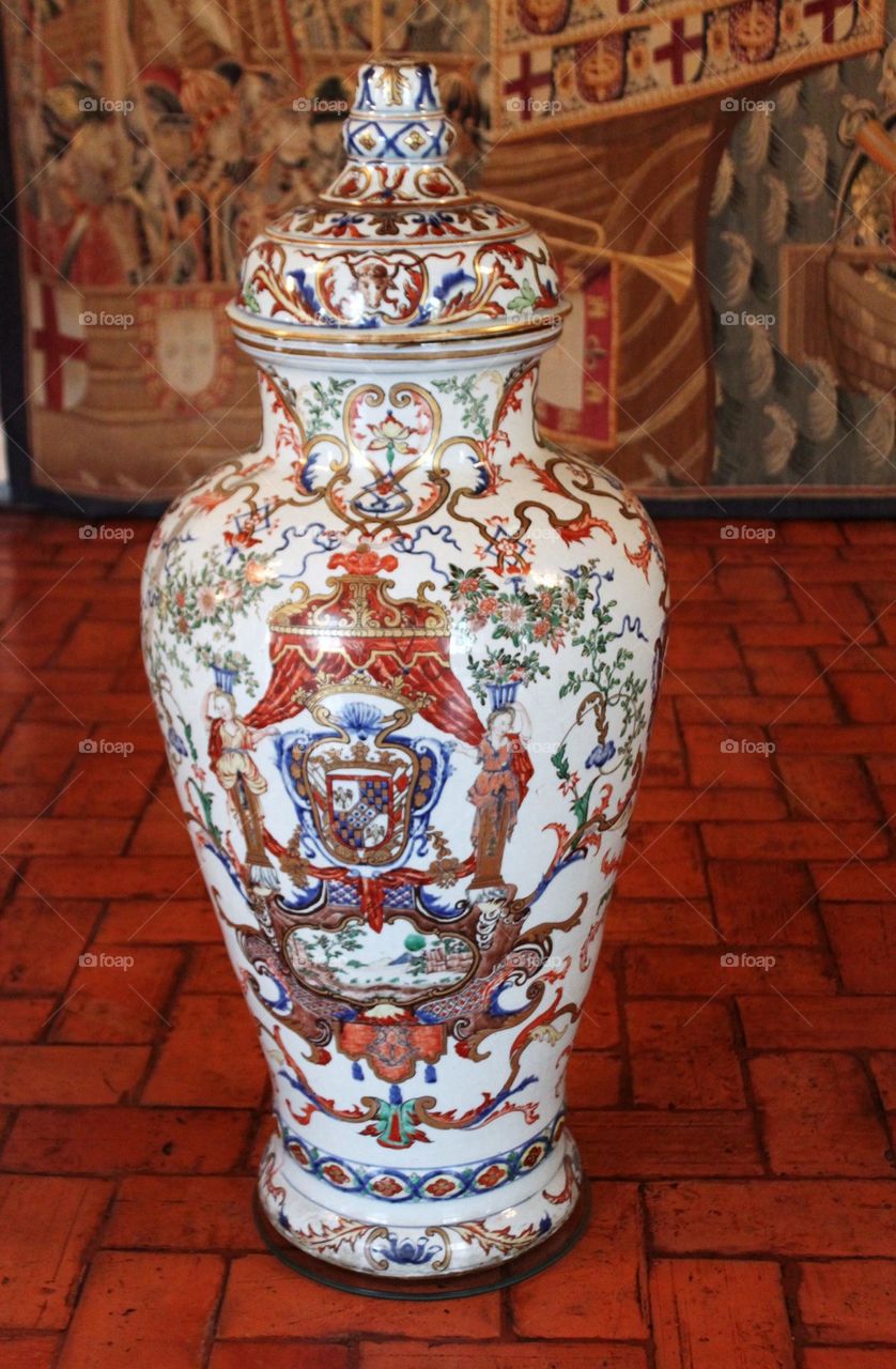 Chinese vase 