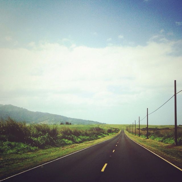 Hawaiian Country Road