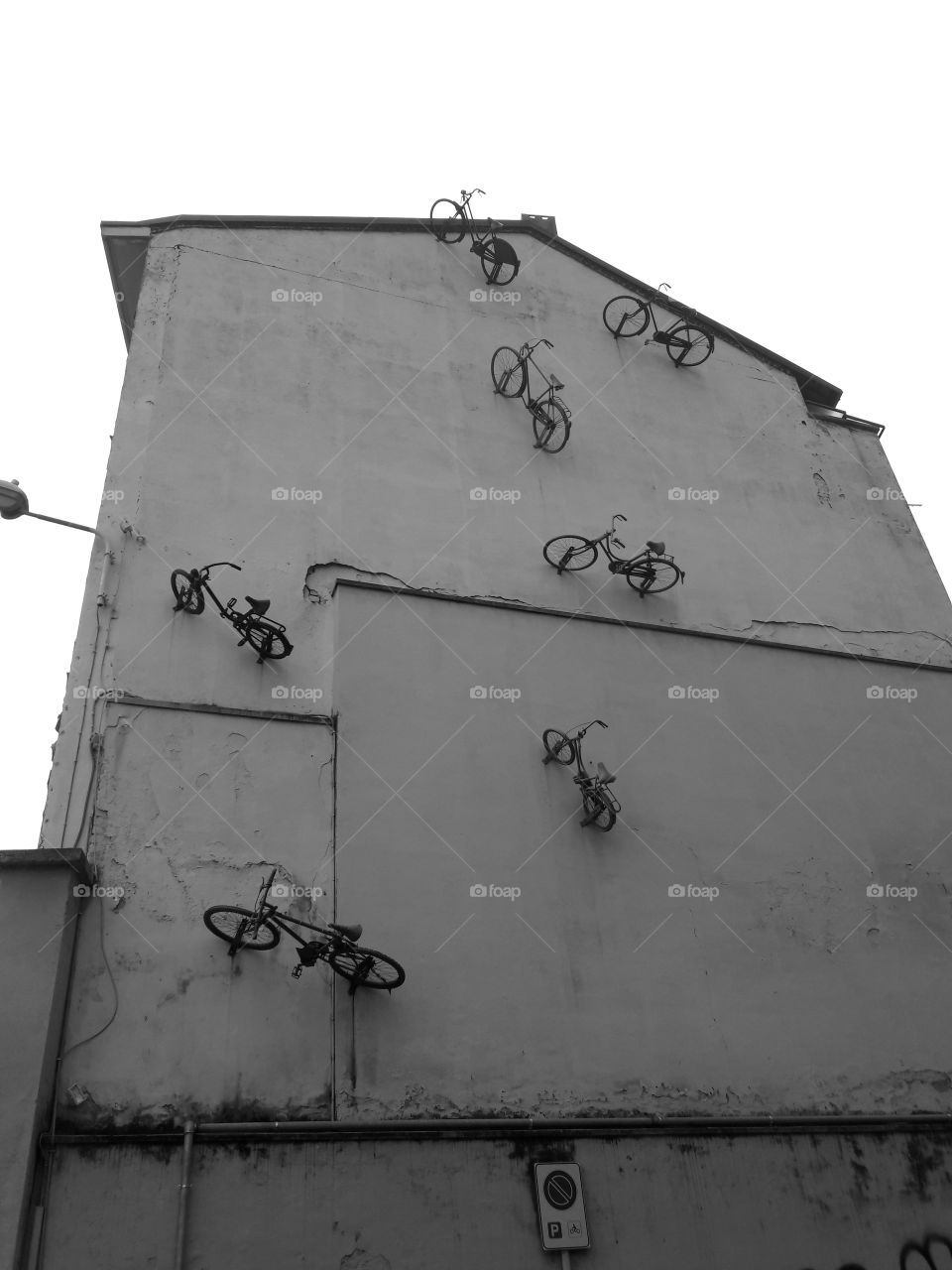 Bike wall