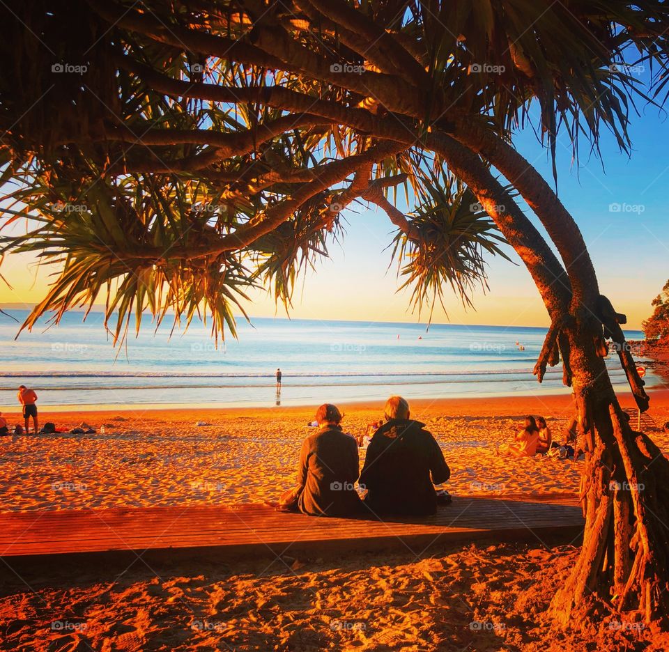 Sunset couple at the beach 
