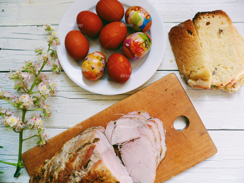 Easter eggs baked meat