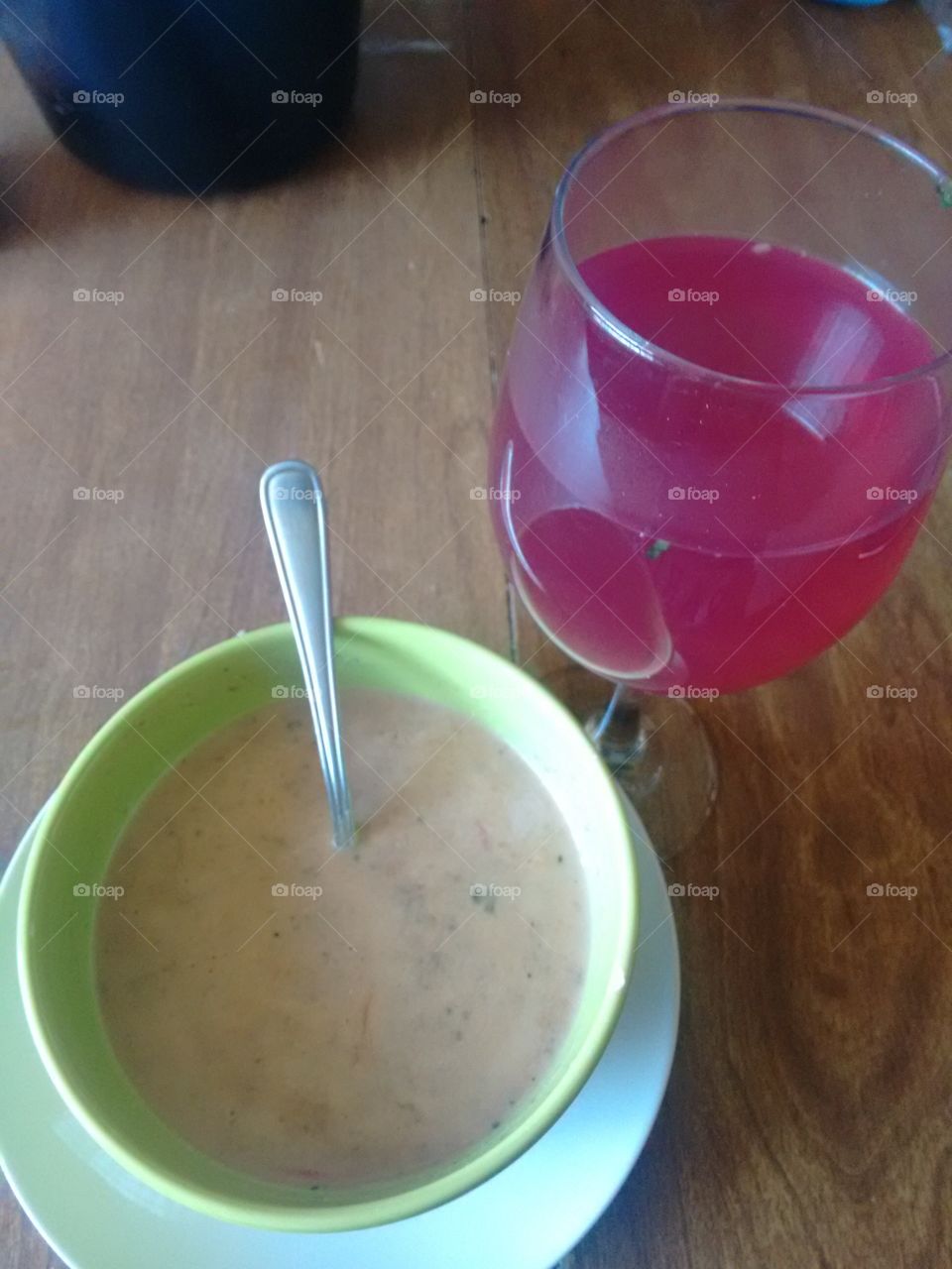 Roasted tomato soup with rasberry tea 