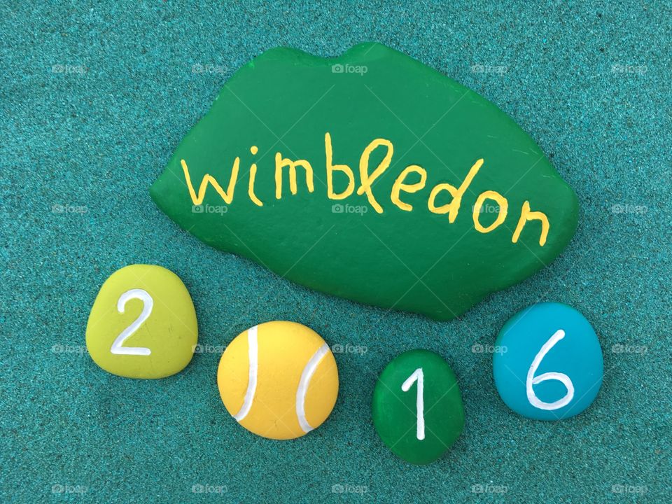 Wimbledon 2016, stones composition on green sand 