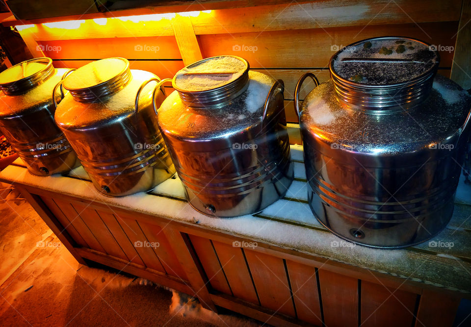 Metal containers for milk