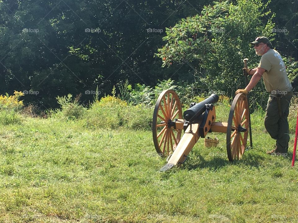 Civil War cannon