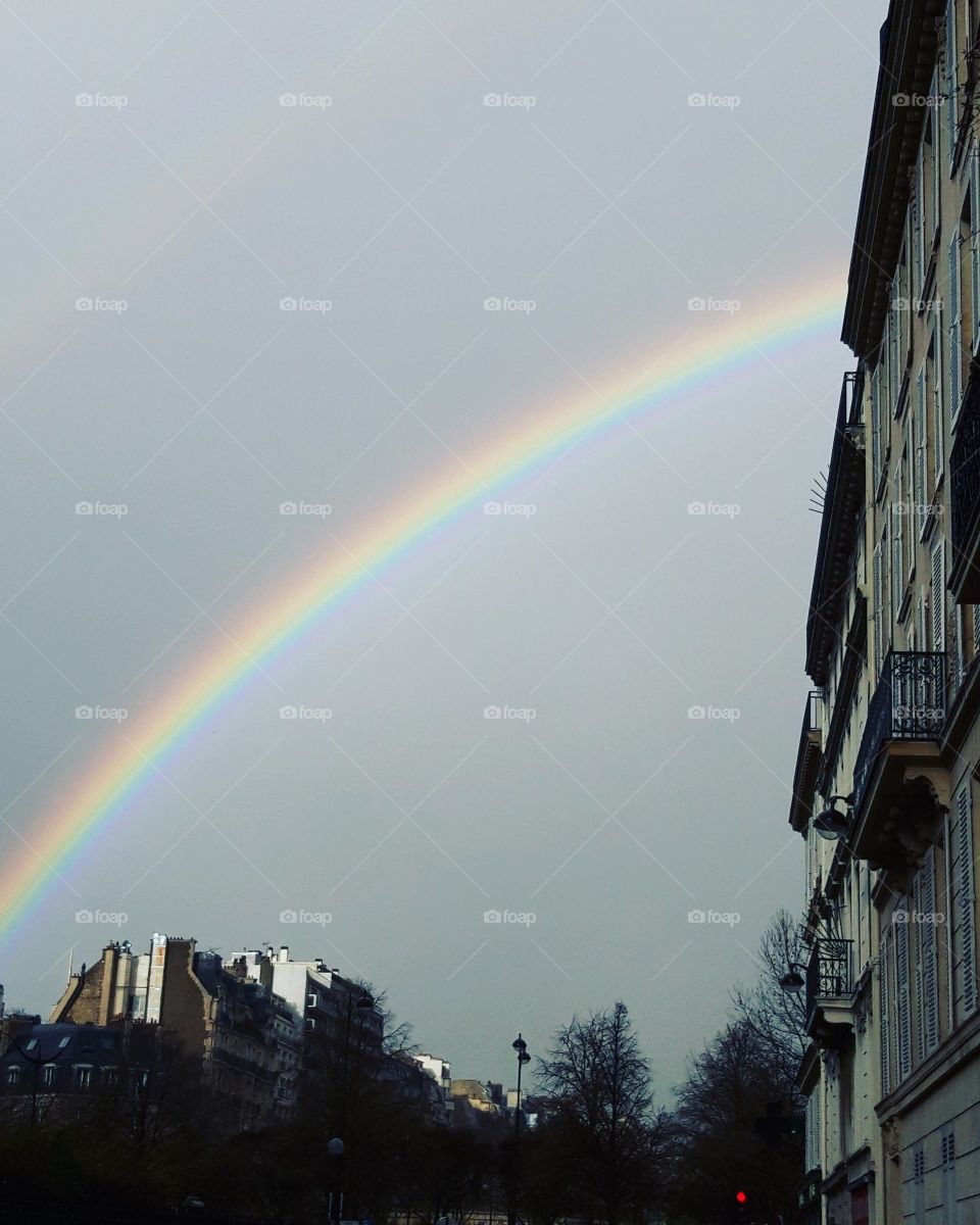 rainbow in Paris bd Pereire