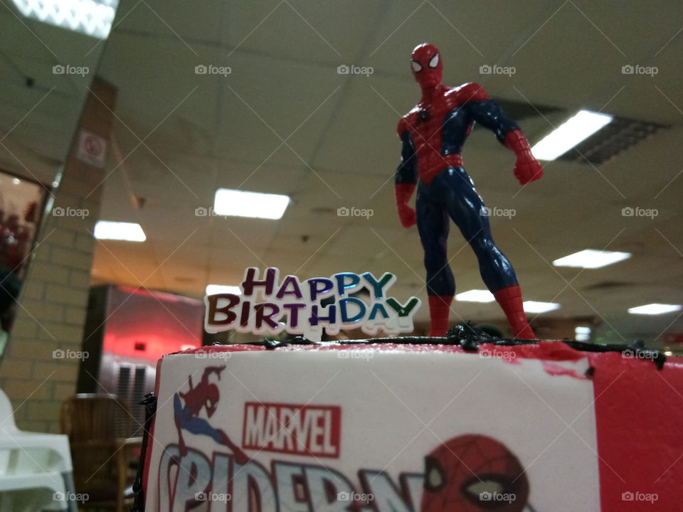 Birthday cakes spiderman