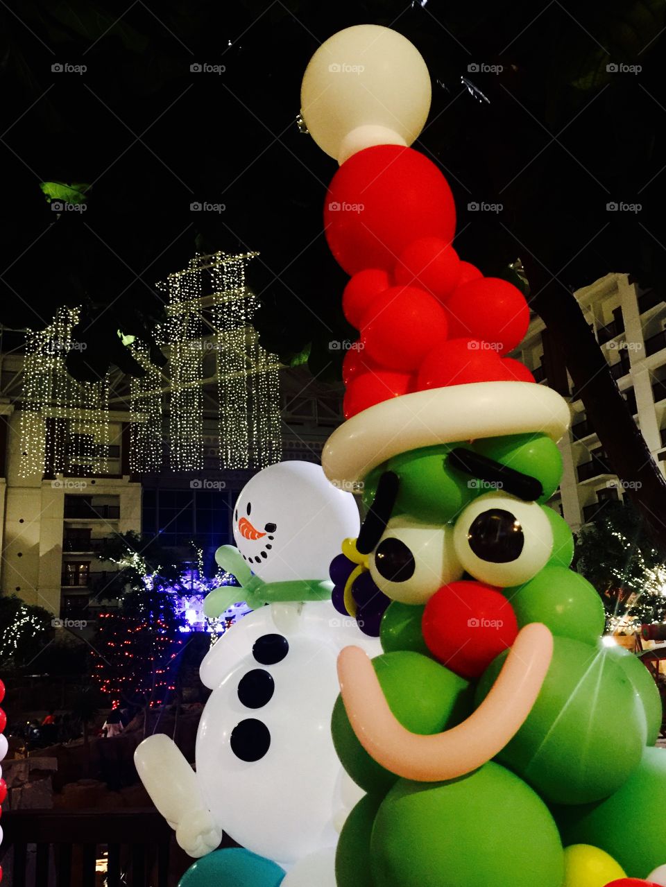 Christmas balloon animals at the Gaylord Texas 