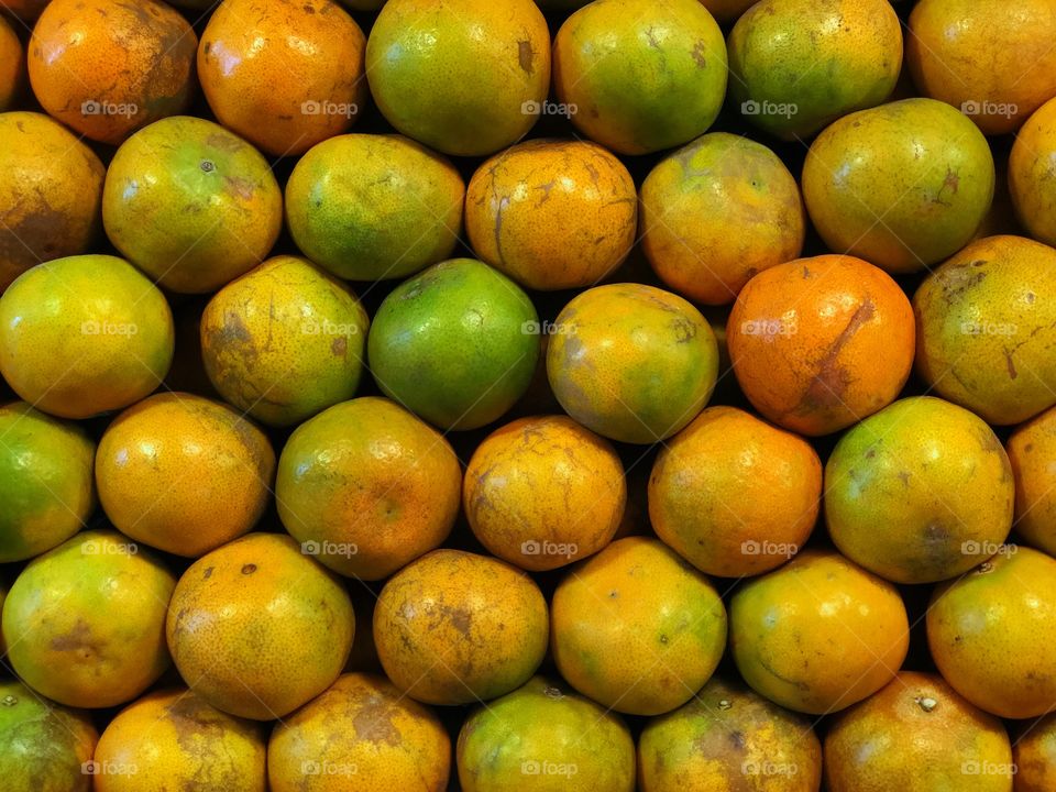 Fresh oranges in market