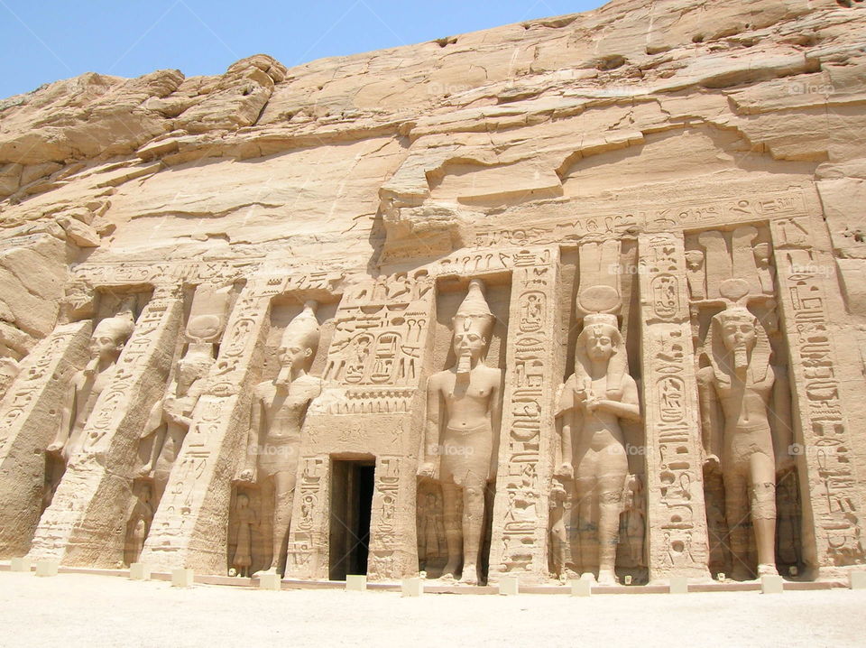 Statues of nefertari in temple of hathor