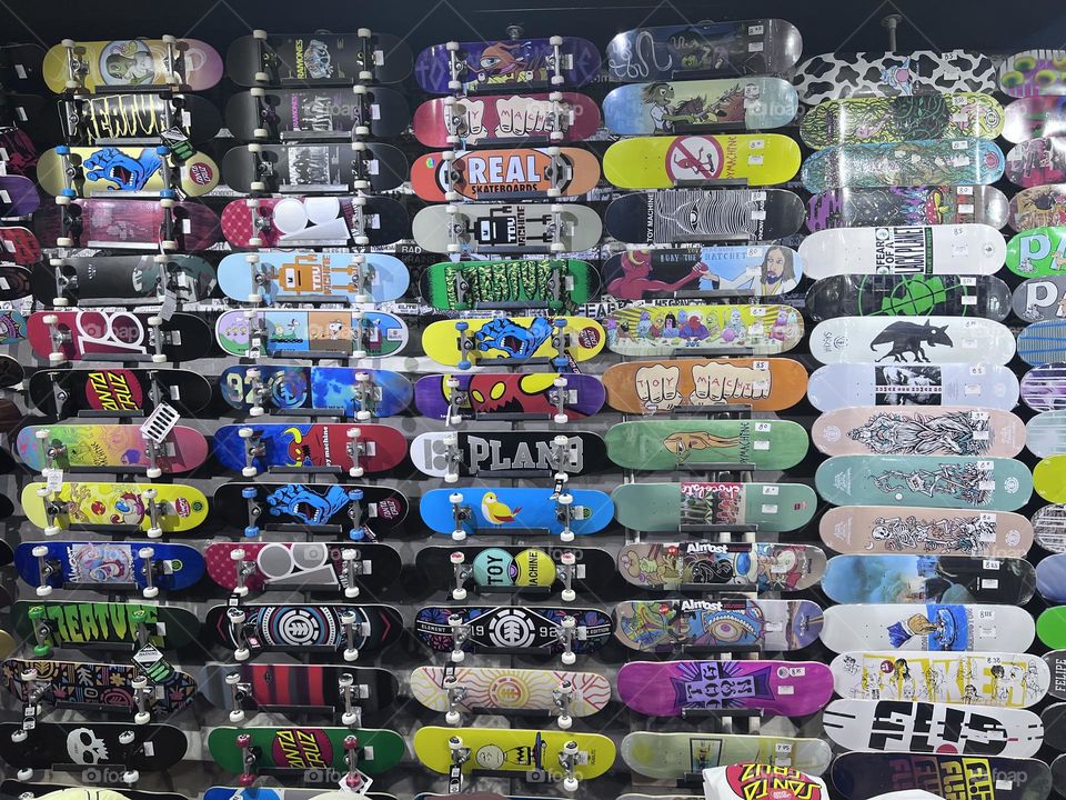 Skateboard wall