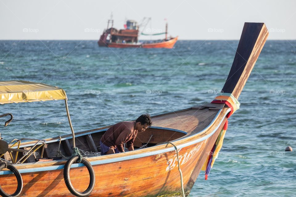 Traveller boat 