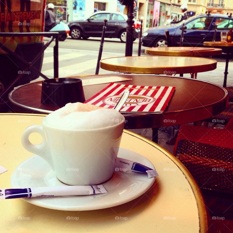 Cappuccino in Paris