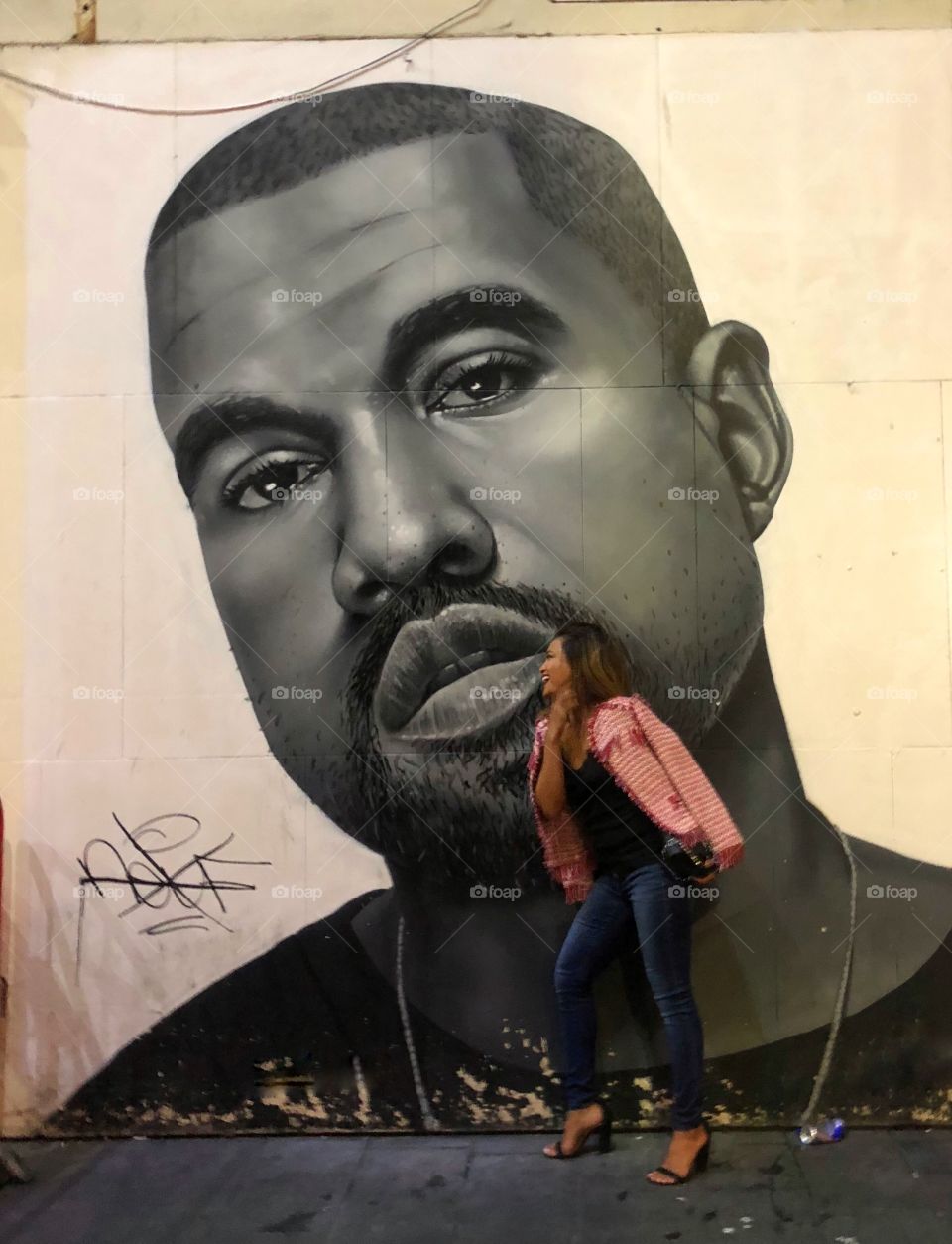 Kanye West mural in Dublin