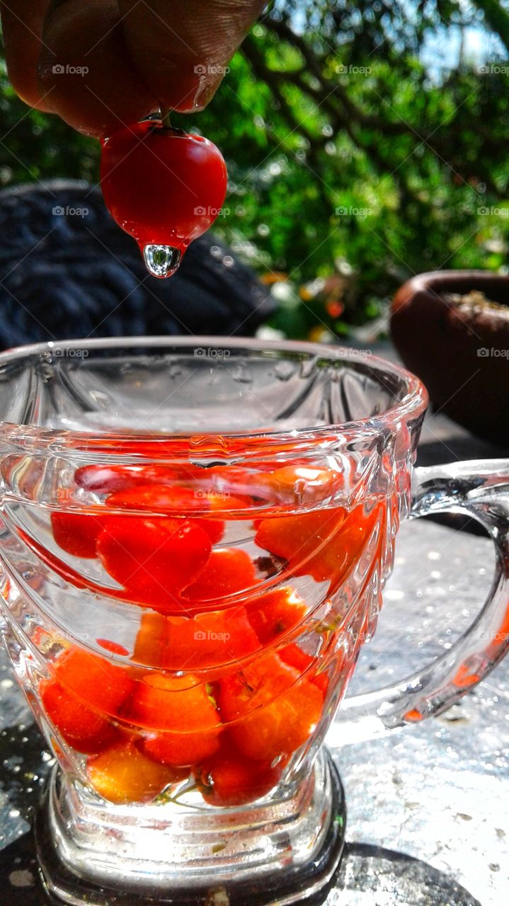 water and red colour moment