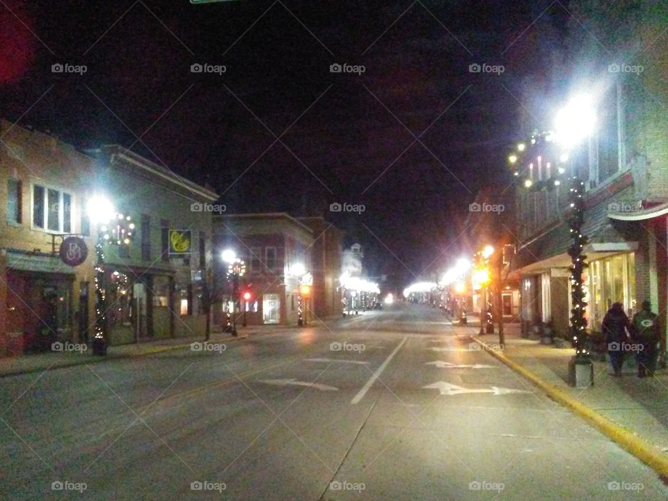 The center of downtown Plymouth, Wisconsin this Christmas Eve 2018.