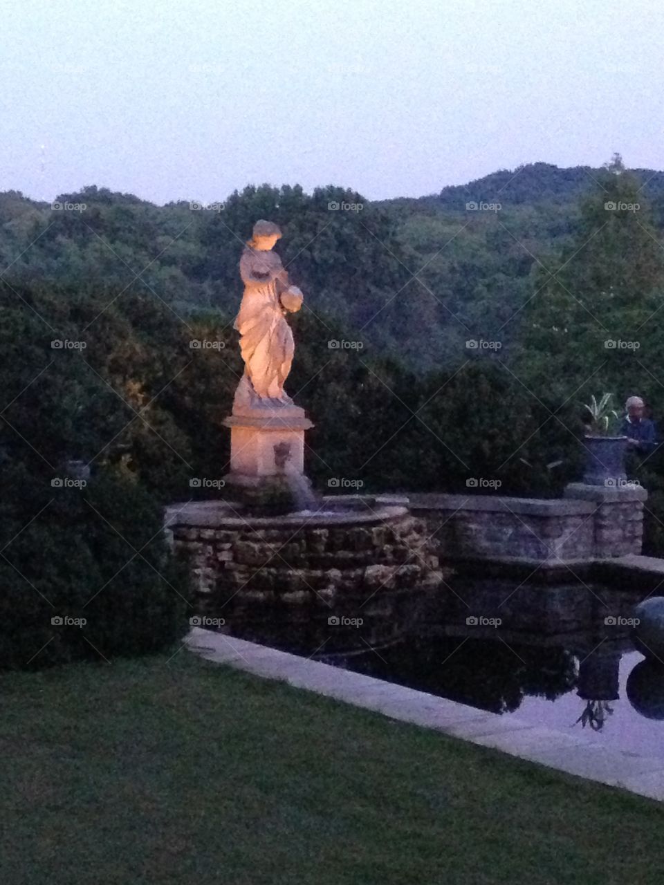 Gardens of Cheekwood. Nashville mansion and grounds illuminated 