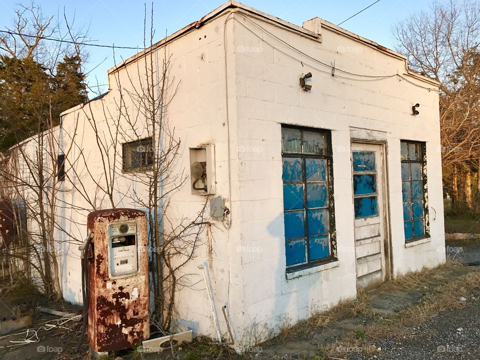 Abandoned Gas Station