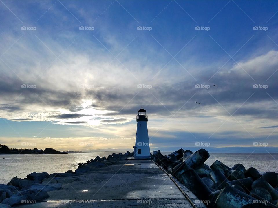 Sunrise at Walton lighthouse in Santa Cruz