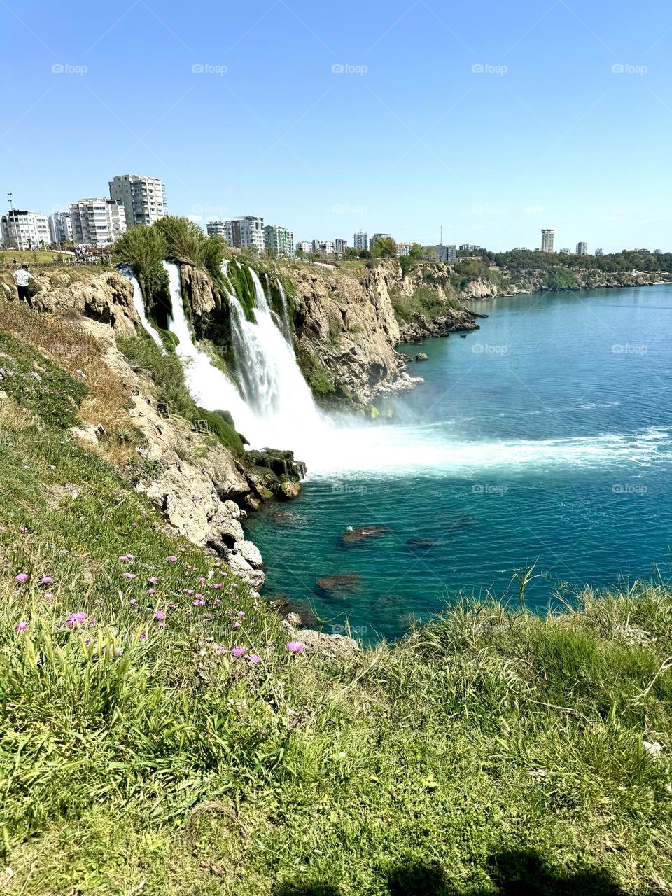 Водопад в Измире 