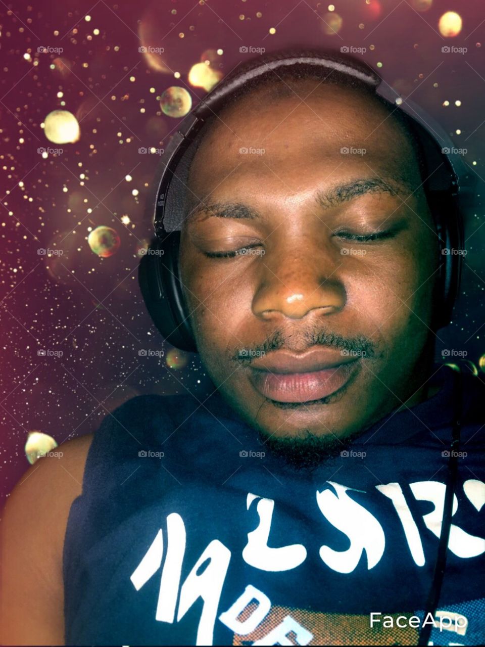 At that moment when my favorite song is cooling me down 🎧