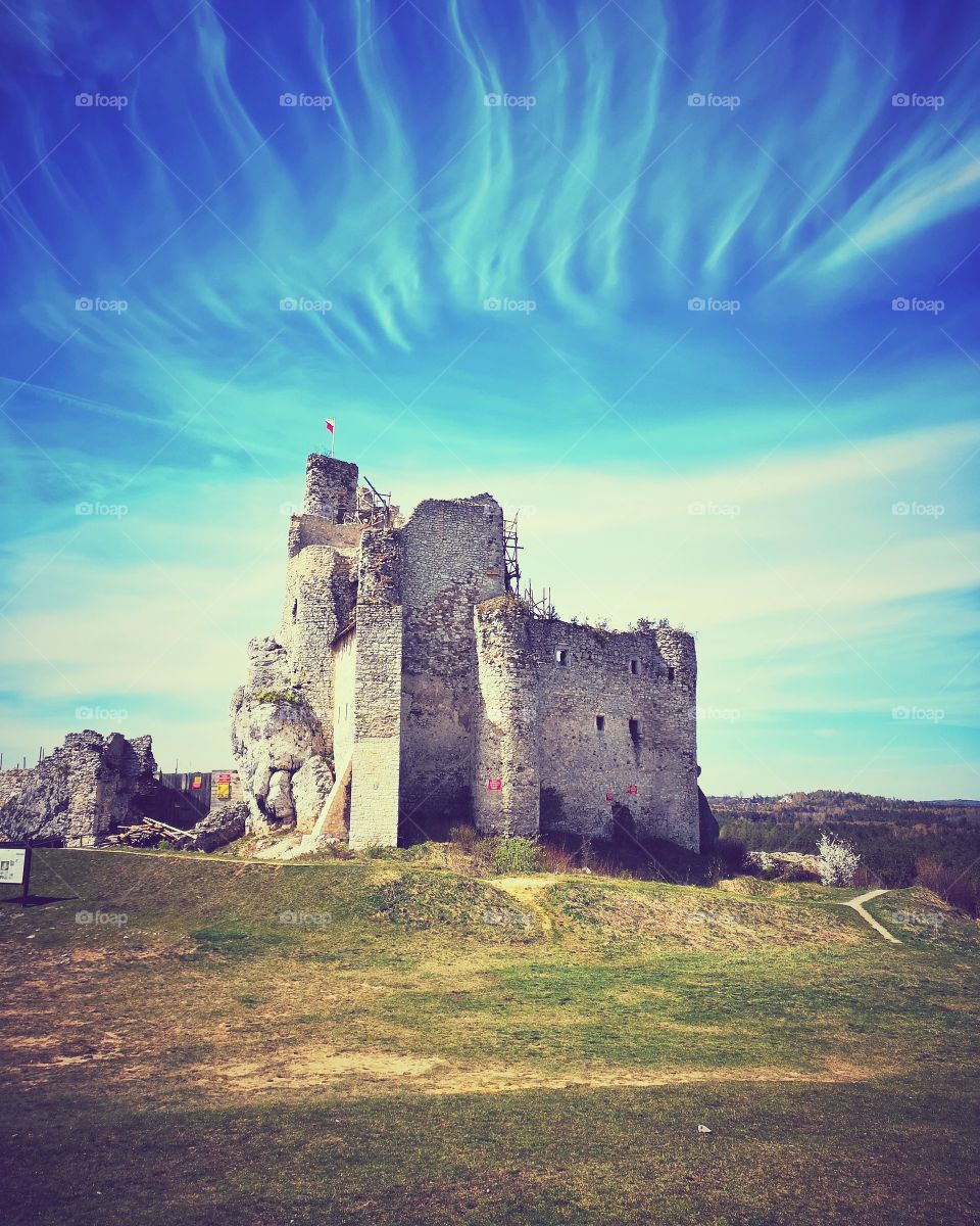 Castle Mirów