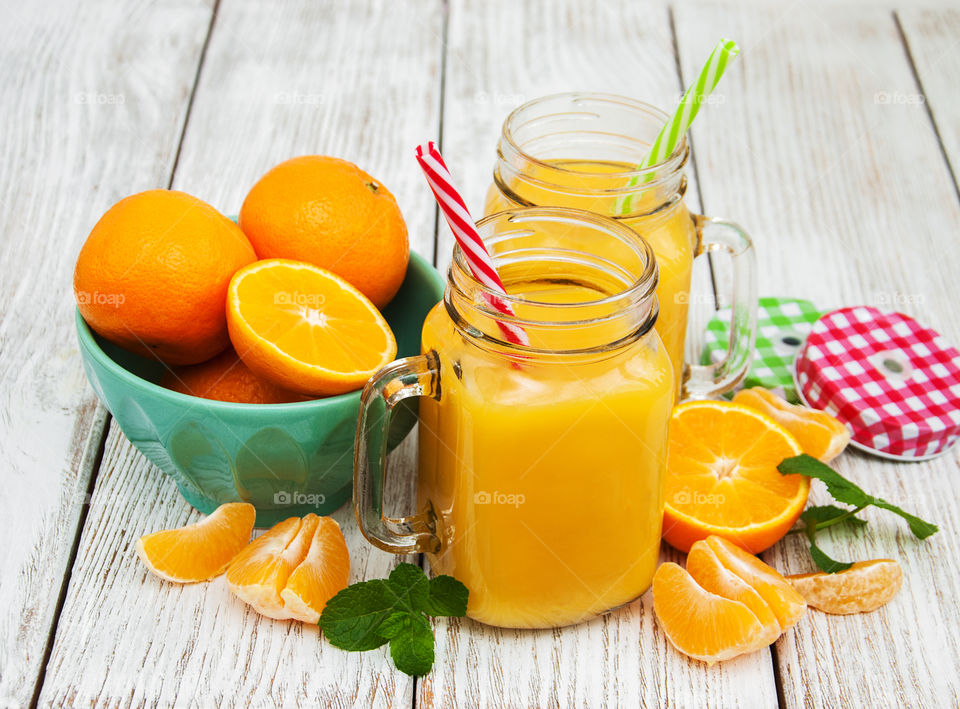 Oranges juice 