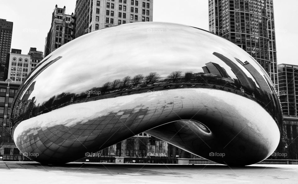 the Bean or Cloud gate in downtown Chicago