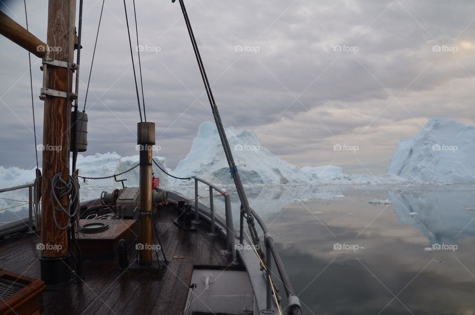 Midnight Sun Sailing Greenland