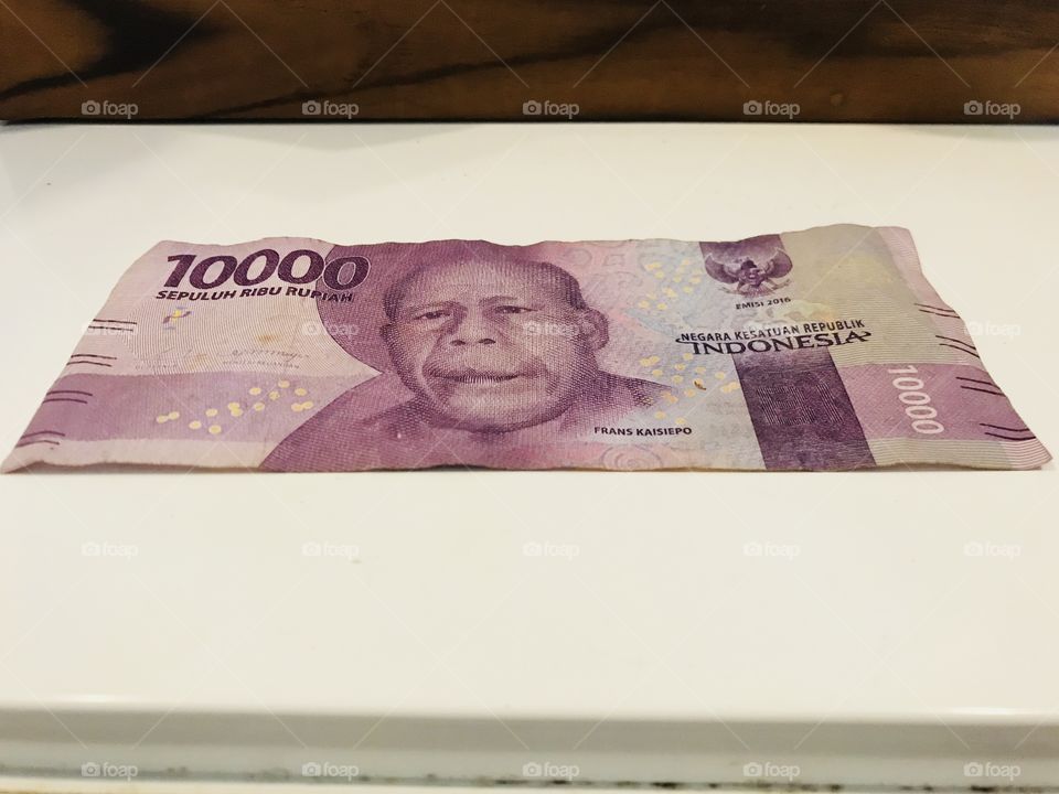 Indonesian rupiah 10 000