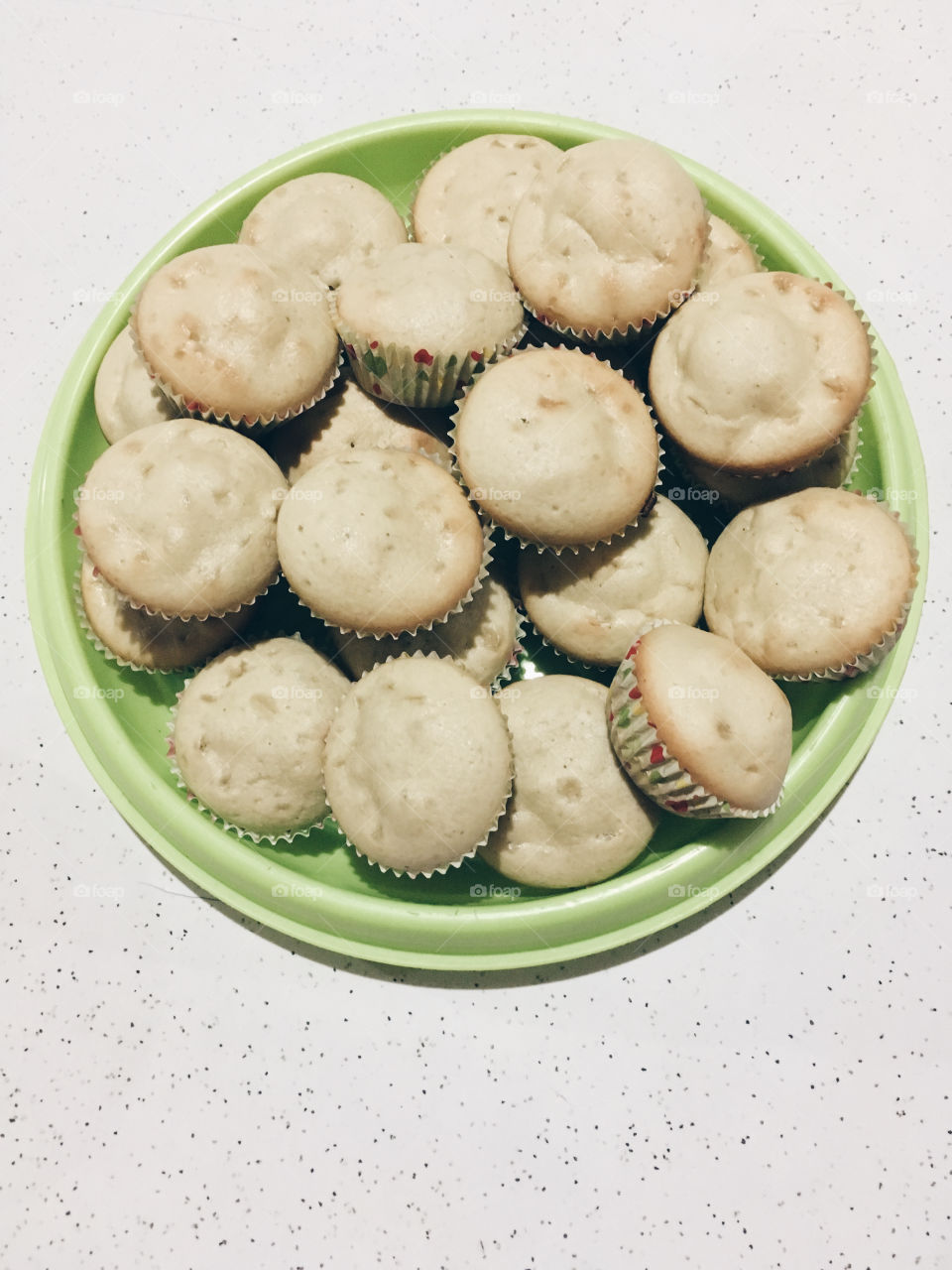 Almond cupcakes