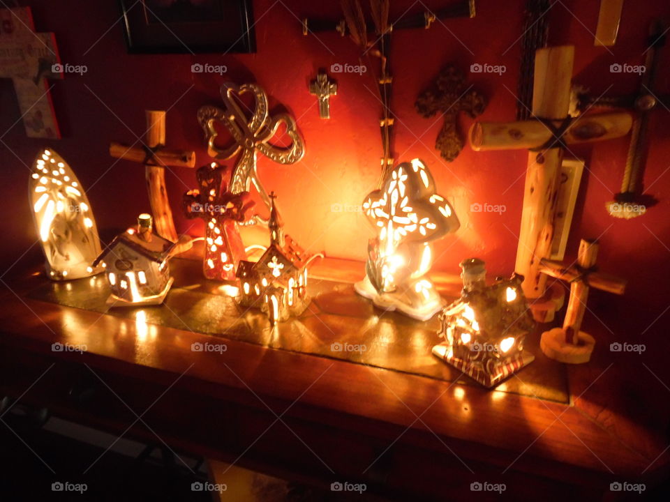 nativity scene. This is a picture of a ceramic nativity scene that lights 🚥 up