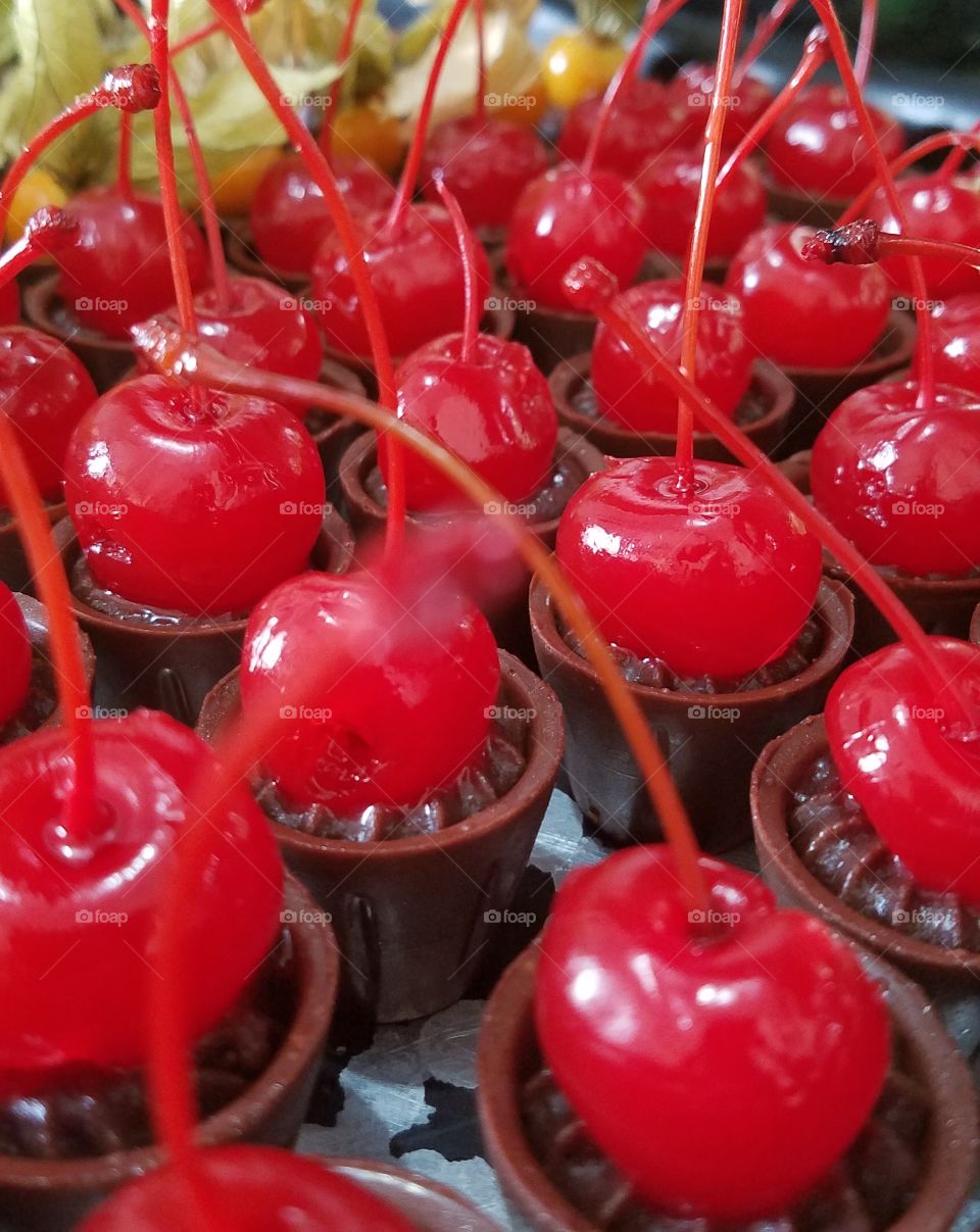 Love chocolate cherry
