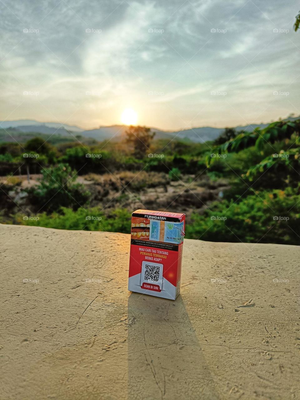 Photo object with Sunrise background