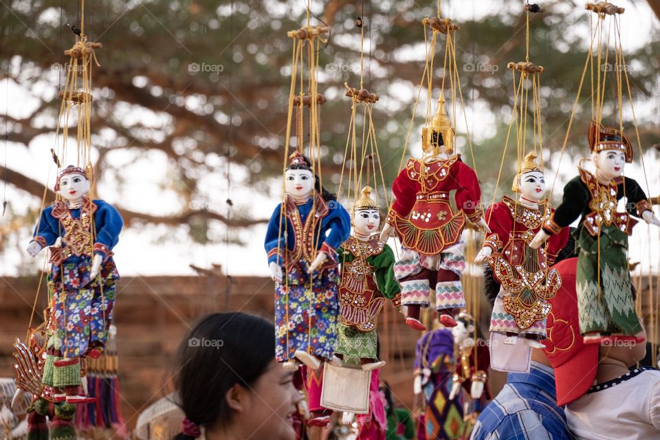 Colorful souvenir of Myanmar always attract visitors 