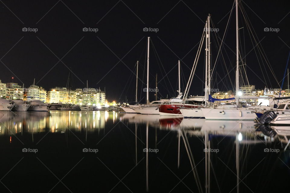 #Piraeus #sea #boats #night