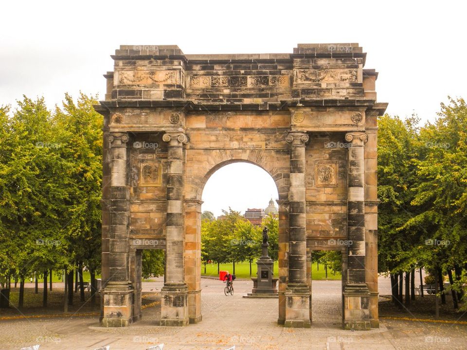 Glasgow Green arch