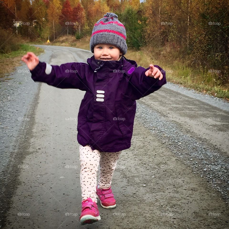 Barnet. Springer glatt i hösten!